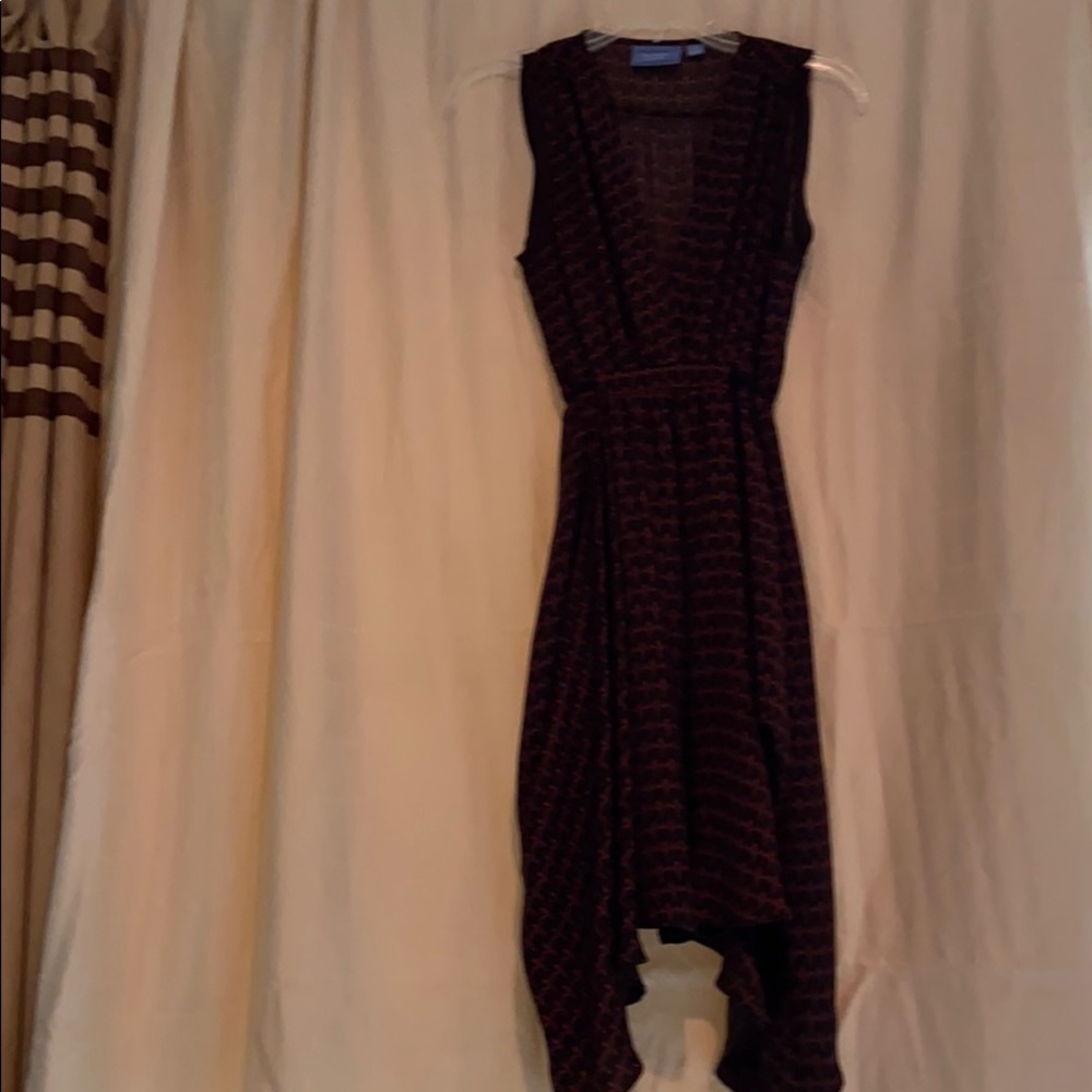Simply Vera fun patterned sleeveless dress.